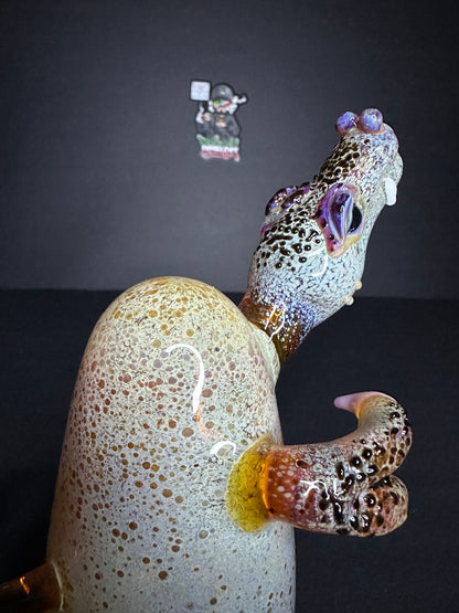 Dino Guardian Glass Bong