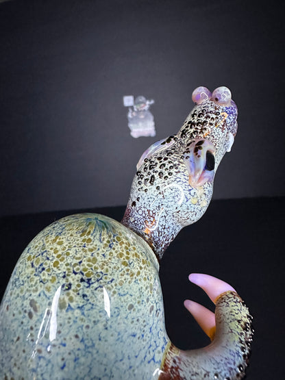 Dino Guardian Glass Bong