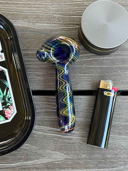 Retro Blue Zig Zag Pipe